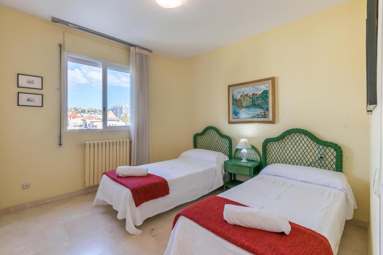 Estrella De Mar Sitges Apartment Exterior photo